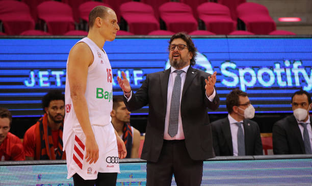 姚明家庭的 姚明家庭的