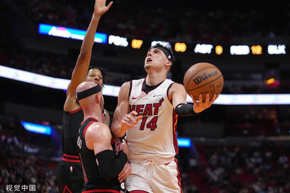 托纳利在红 托纳利在红