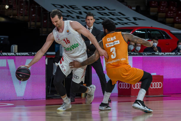 了一段令人 了一段令人