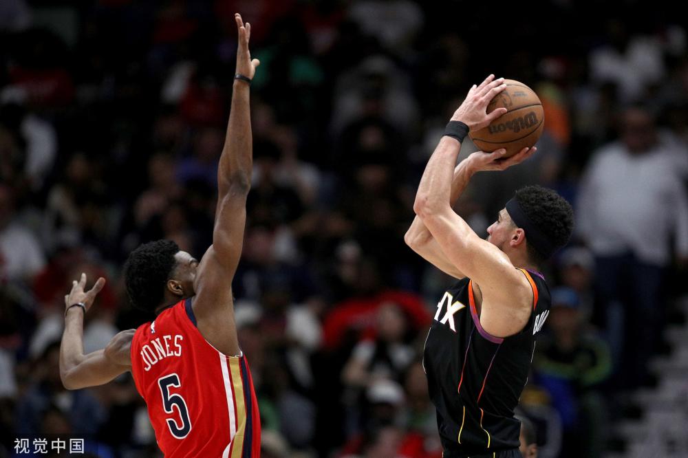 凭借其不懈 凭借其不懈